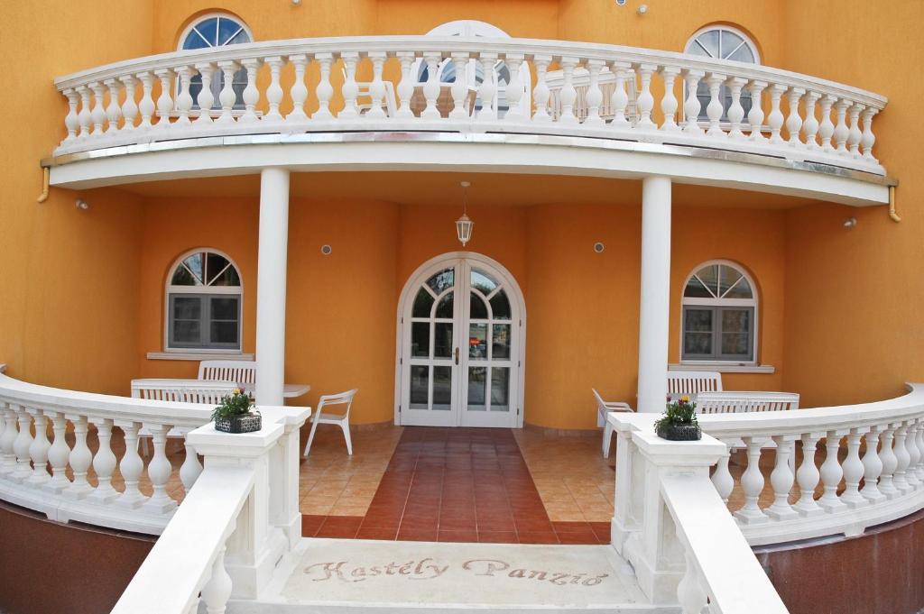 Hotel Kastely Panzio Hajdúszoboszló Exterior foto