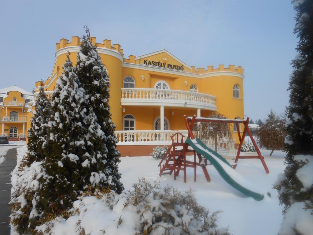 Hotel Kastely Panzio Hajdúszoboszló Exterior foto